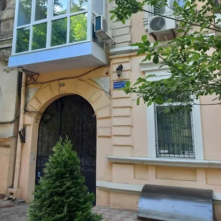 Apartment Skipper On The Italian Blvd City Center Odesa
